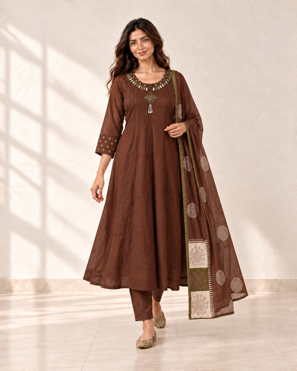 Dhara Cocoa Motif Kurta Set, styled look