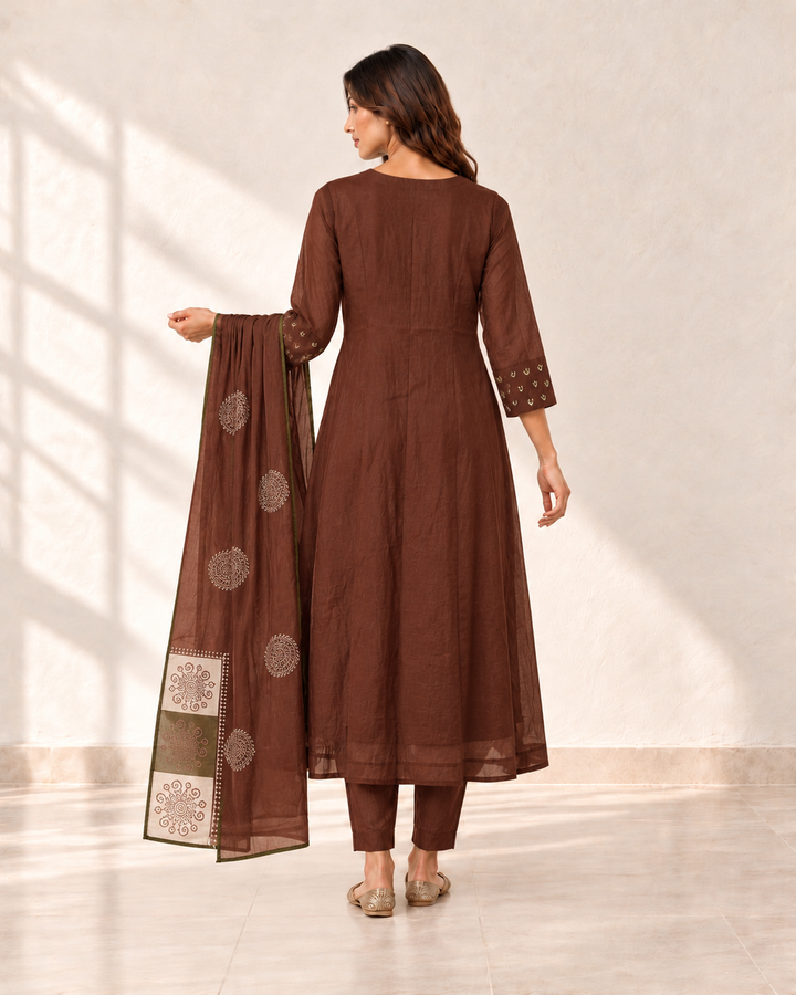 Dhara Cocoa Motif Kurta Set, back view