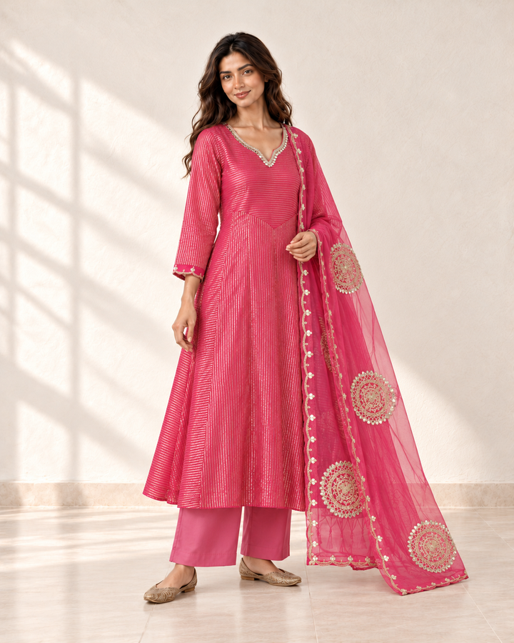 Jhanvi Rose Pink Medallion Kurta Set, three-quarter view