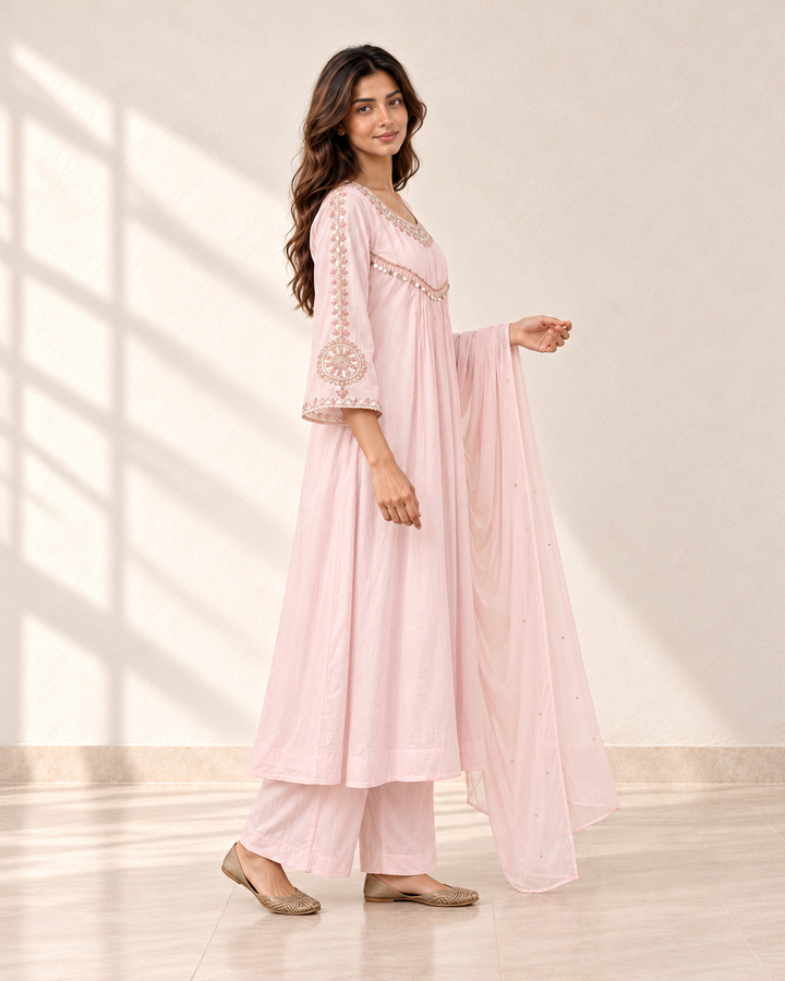 Noor Baby Pink Chanderi Kurta Set — side view